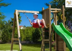 Aire de jeux avec bac à sable et 1 bala