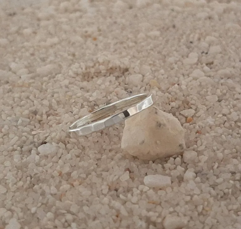 Alliance en argent 925 martelé taille 58