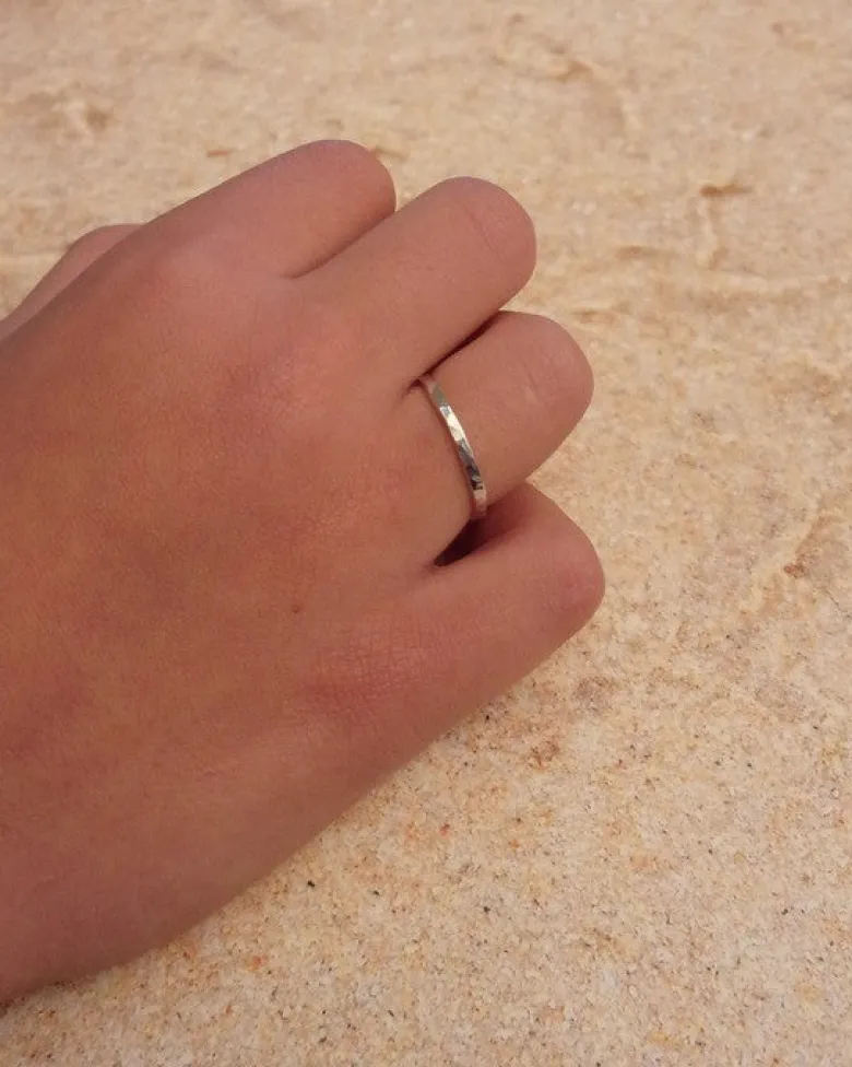 Alliance en argent 925 martelé taille 58