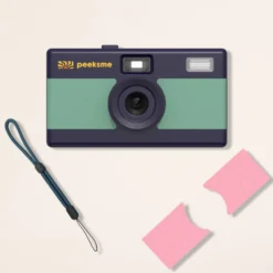Appareil photo peeksme vert + 1 paire de clips rose + 1 lanière bleue