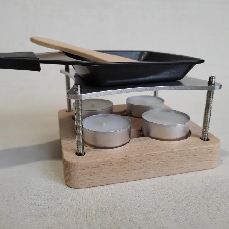 Appareil à raclette à la bougie