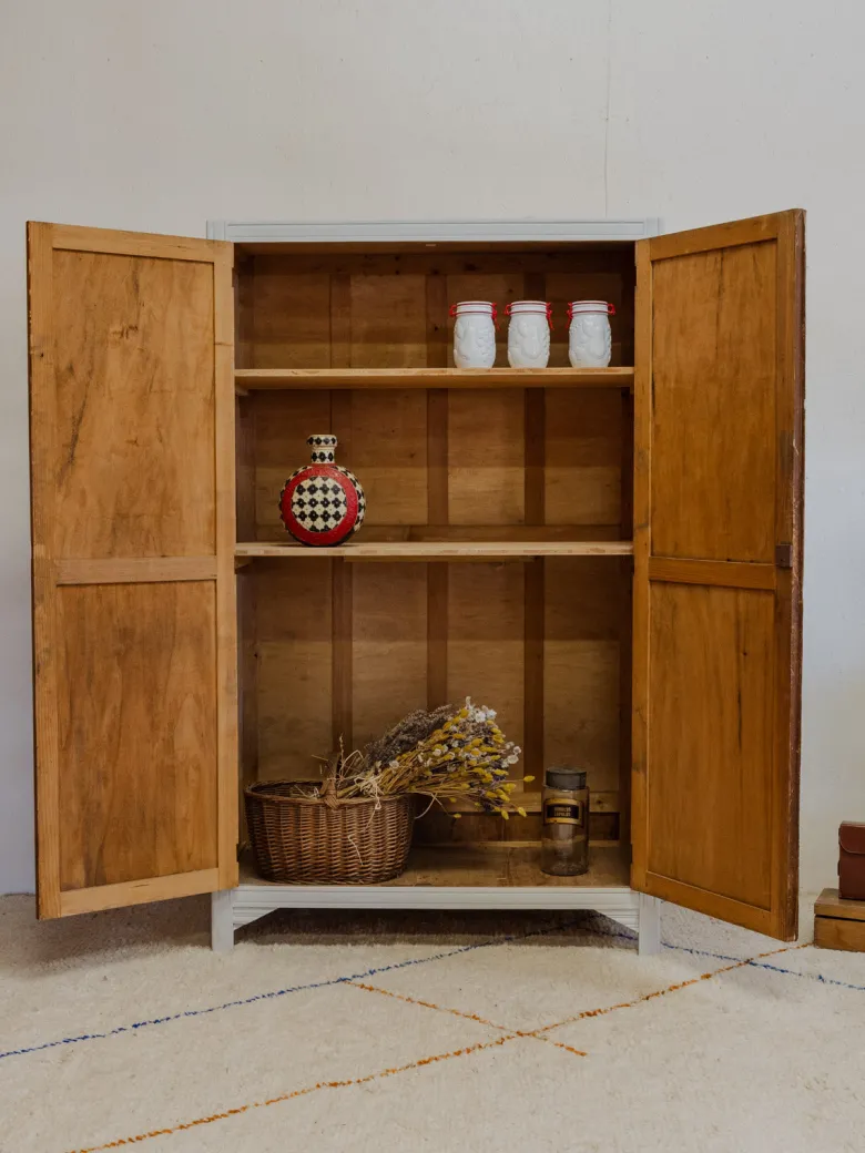 Armoire en bois bleu ciel n°360