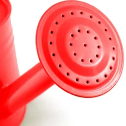 Arrosoir rouge pour enfants