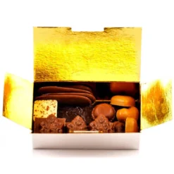 Assortiment de chocolats fins en ballotin
