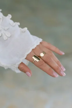 Bague ajustable longue et martelée - sintra