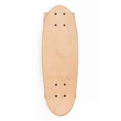 Banwood skateboard nature