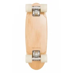 Banwood skateboard nature
