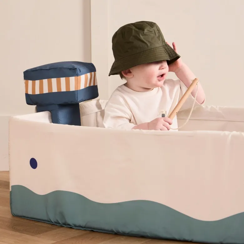 Bateau en toile avec kit de pêche kid's hub