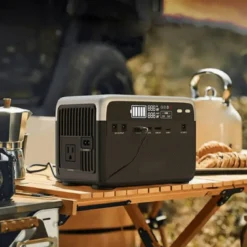 Batterie nomade et compacte 230 watts