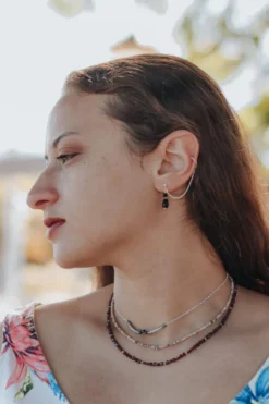 Bijou d'oreille chaînette onyx