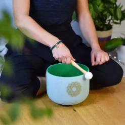 Bol chantant en cristal chakra du cœur