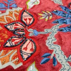 Boîte à bijoux broderie artisanale rouge et bleu