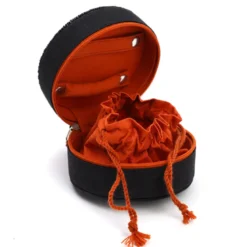Boîte à bijoux ronde brodée