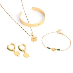 Boucles créoles en acier inoxydable doré motif trèfle et strass