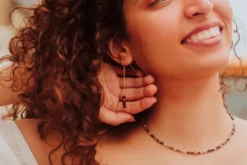 Boucles d'oreilles grenat en argent doré