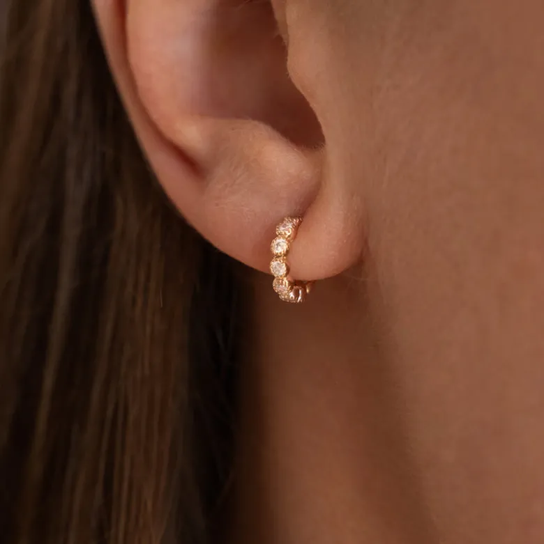 Boucles d'oreilles serties
