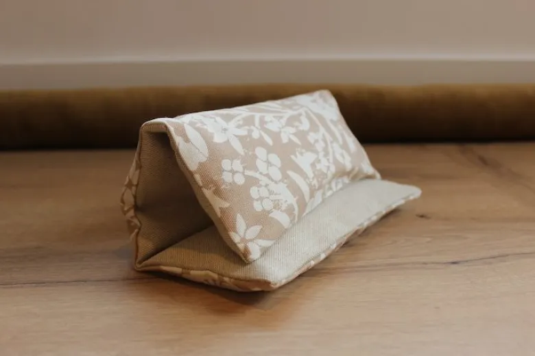 Bouillotte sèche -fleurs beige