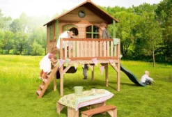 Cabane en bois sur pilotis sophie