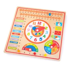 Calendrier mural en bois
