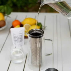Carafe filtrante Akua