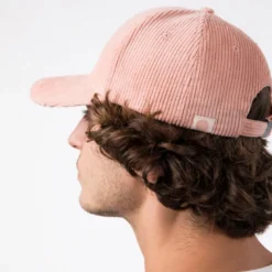 Casquette en velours rose