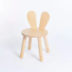 Chaise enfant - oreilles de lapin