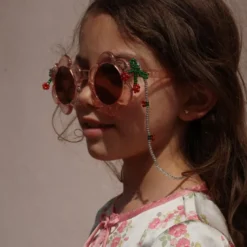 Chaîne de perles pour lunettes de soleil enfant cherry