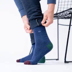 Chaussettes unies bleu (vert-bordeaux)