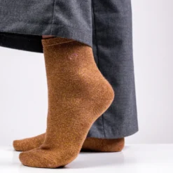Chaussettes unies pailletées cuivre