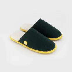 Chaussons en velours vert t38-39