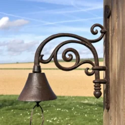 Cloche de jardin de porte ancienne en fonte marron 27 x 20.5 cm