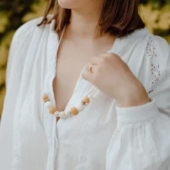 Collier d'allaitement - printemps jaune