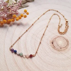 Collier pierres points 7 chakras
