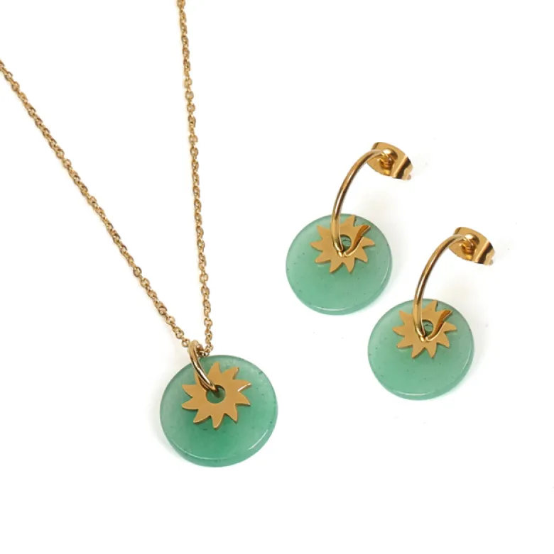 Collier soleil sacré