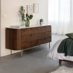Commode manguier et marbre