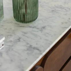 Commode manguier et marbre