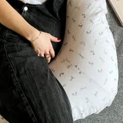 Coussin de maternité en coton lapins