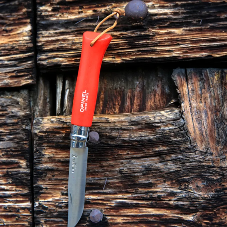 Couteau Opinel n°8 Baroudeur rouge