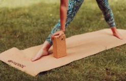 Deux blocs de yoga en liège portugais