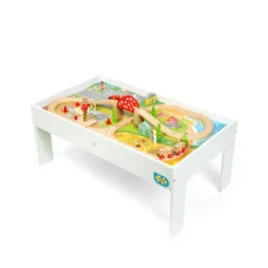 Ensemble train et table - 50 pièces