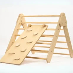 Ensemble triangle pikler et rampe coloré Multicolore