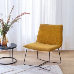 Fauteuil jaune design