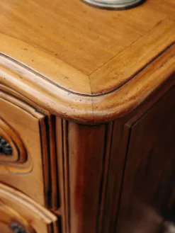 Garance, la commode en bois n°140