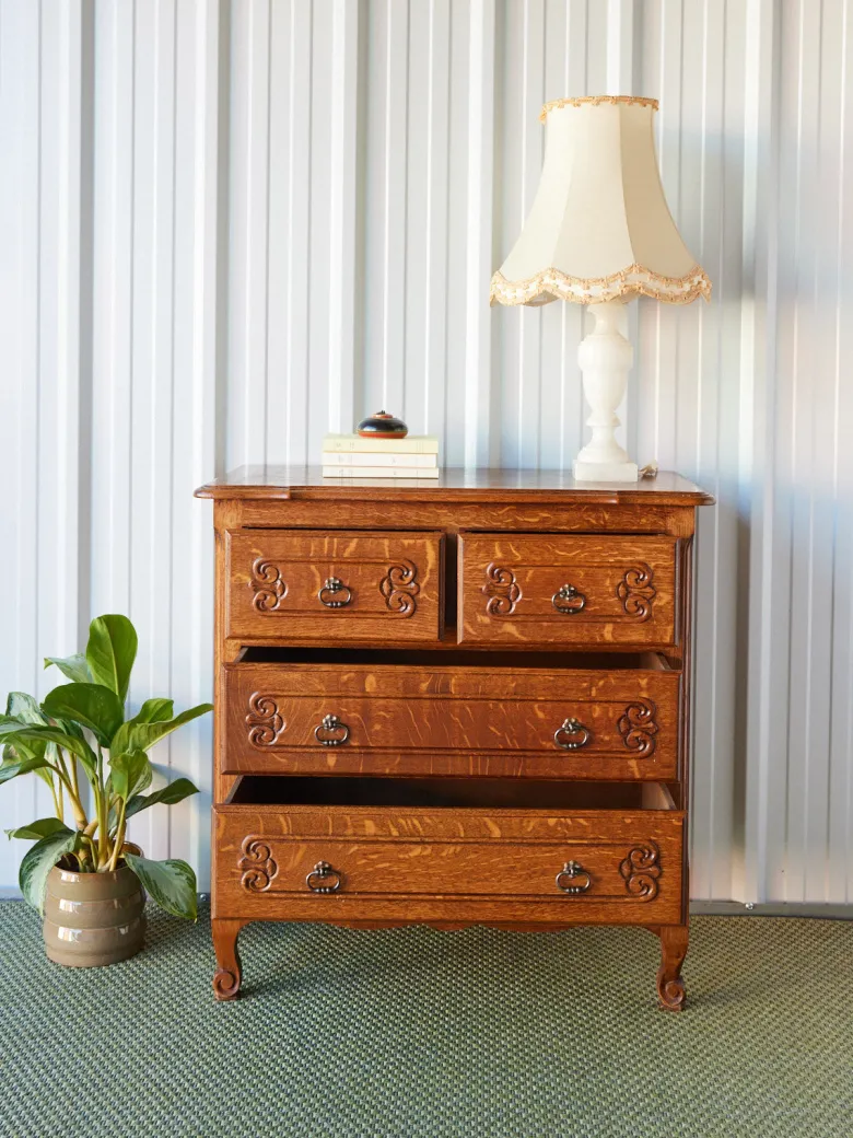 Garance, la commode en bois n°582