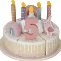 Gâteau d'anniversaire rose