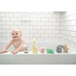 Hippopotame en caoutchouc naturel