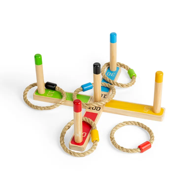 Jeu de quoits en bois