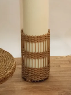 Julien, le lampadaire fin en rotin n°149