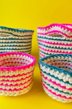 Kit de crochet corbeilles pop