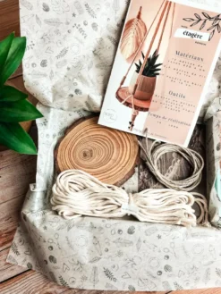 Kit diy étagère rondin macramé moutarde — étagère murale bohème
